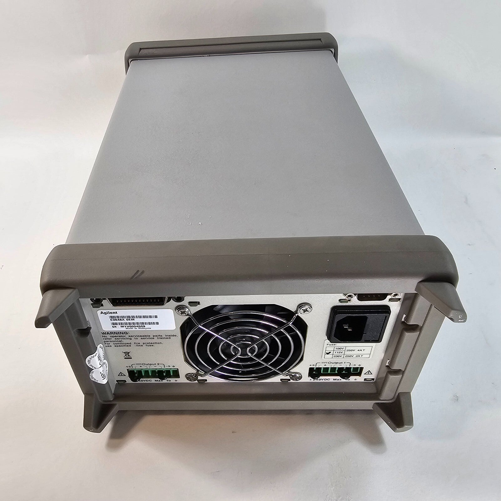 Agilent E3648A Dual Output DC Power Supply 0-8V,5A/0-20V,2.5A - Tested - 4509