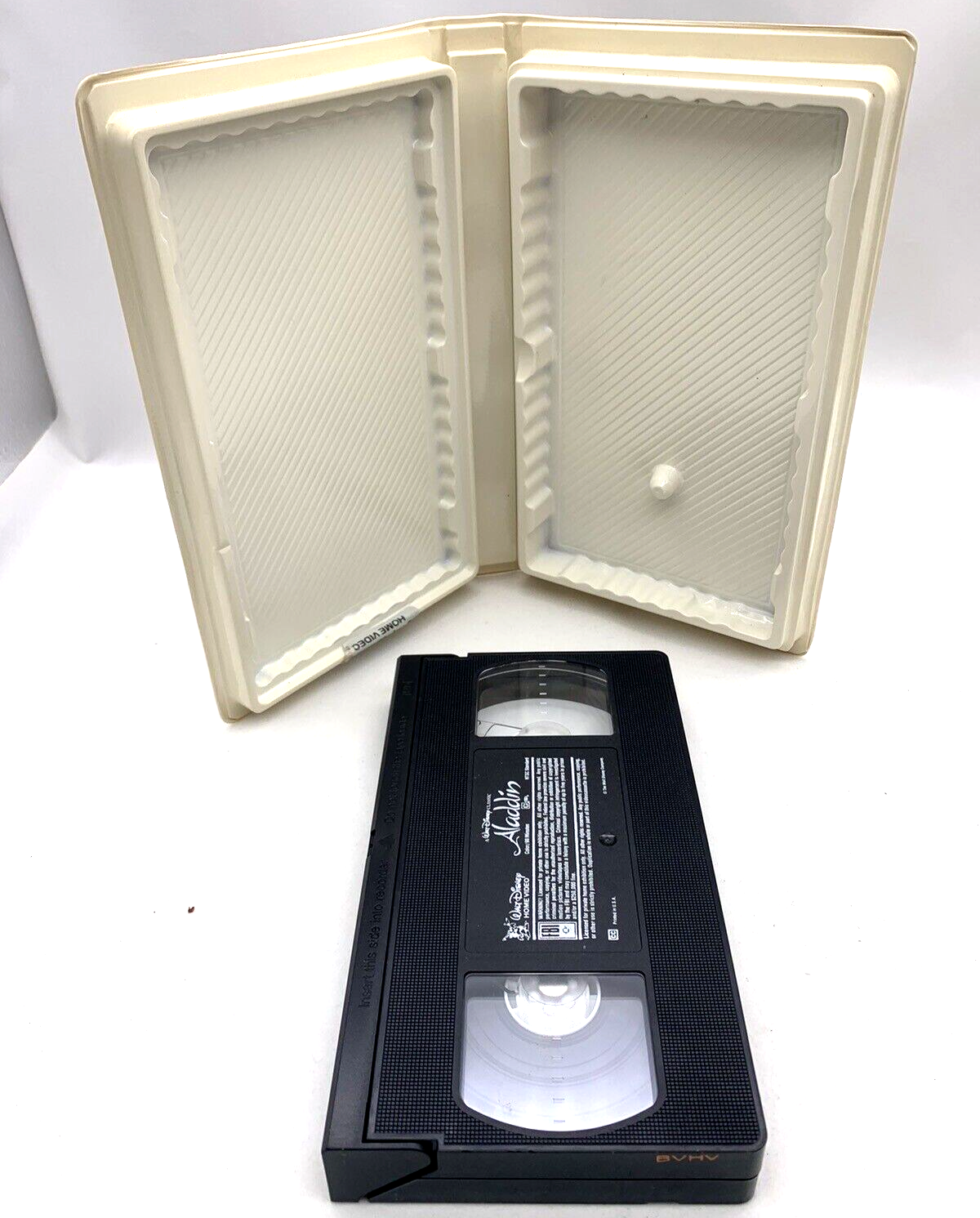 Aladdin (Disney VHS Trilogy) The Return of Jafar and The King of Thieves