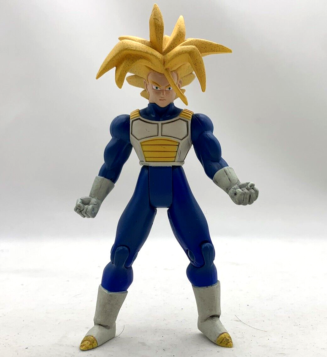 Dragon Ball Z 2002 Funimation 5” Trunks Super Saiyan 2 Loose Action Figure