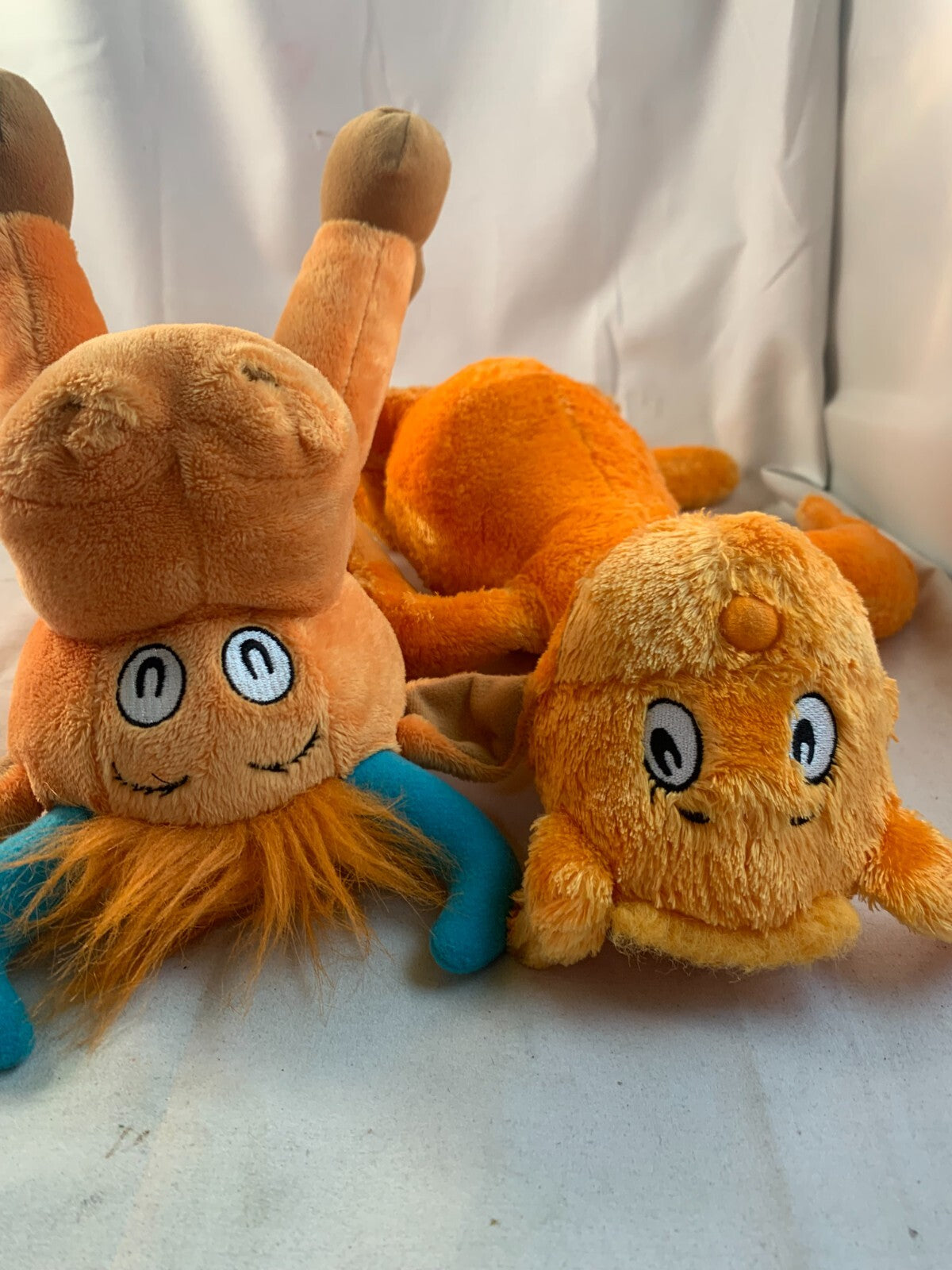 Dr. Seuss Cow "Mr. Brown Can Moo" and "Hop on Pop" Plush bundle