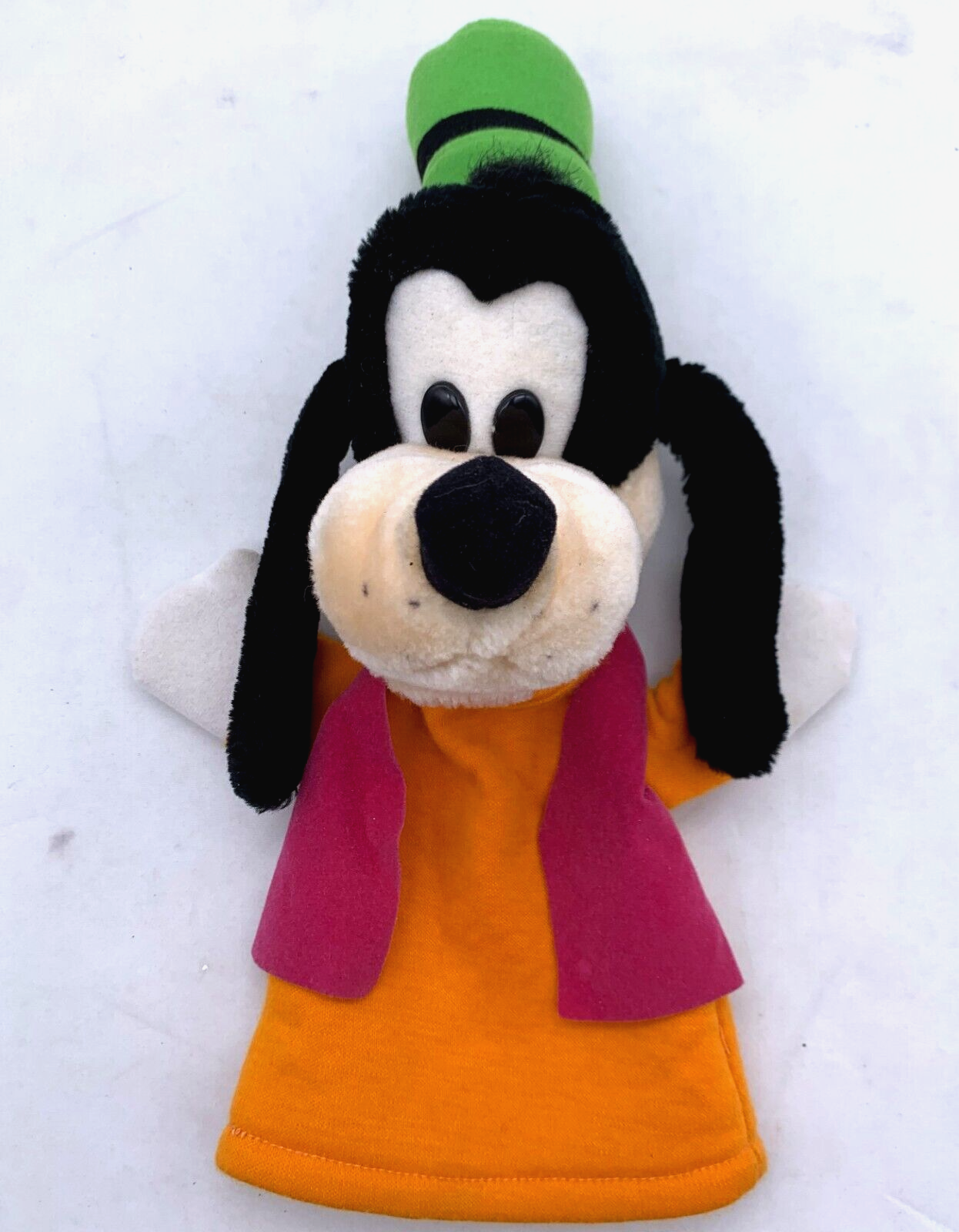 Disneyland Walt Disney World 12" Goofy Hand Puppet Plush