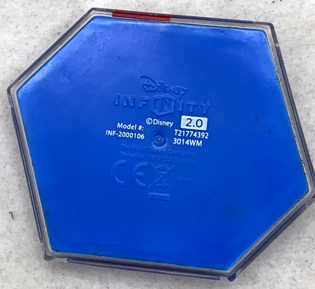 Disney Infinity 2.0 Edition Merida Action Figure And Brave Forest Disc