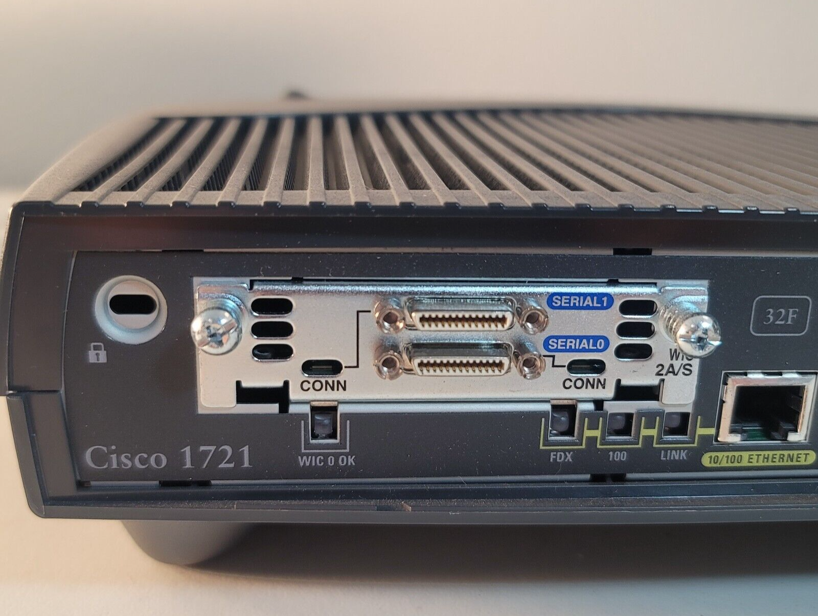 Cisco 1700 Series Wired Modular Router