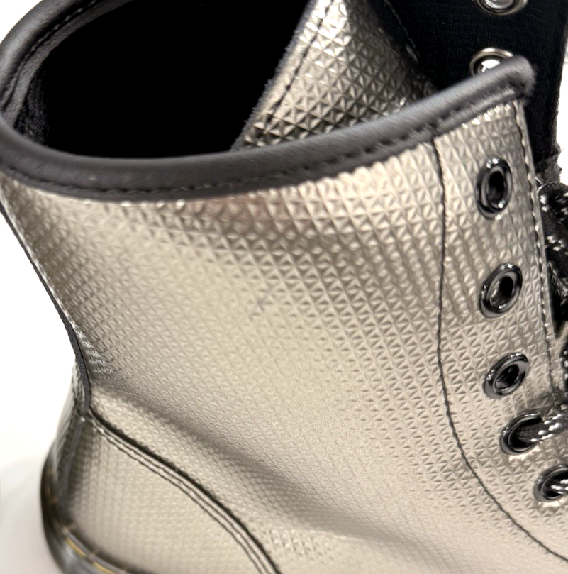 Doc Martens Zavala Metallic Textured Leather 8-Eye Unisex Boots Men's US Size 8