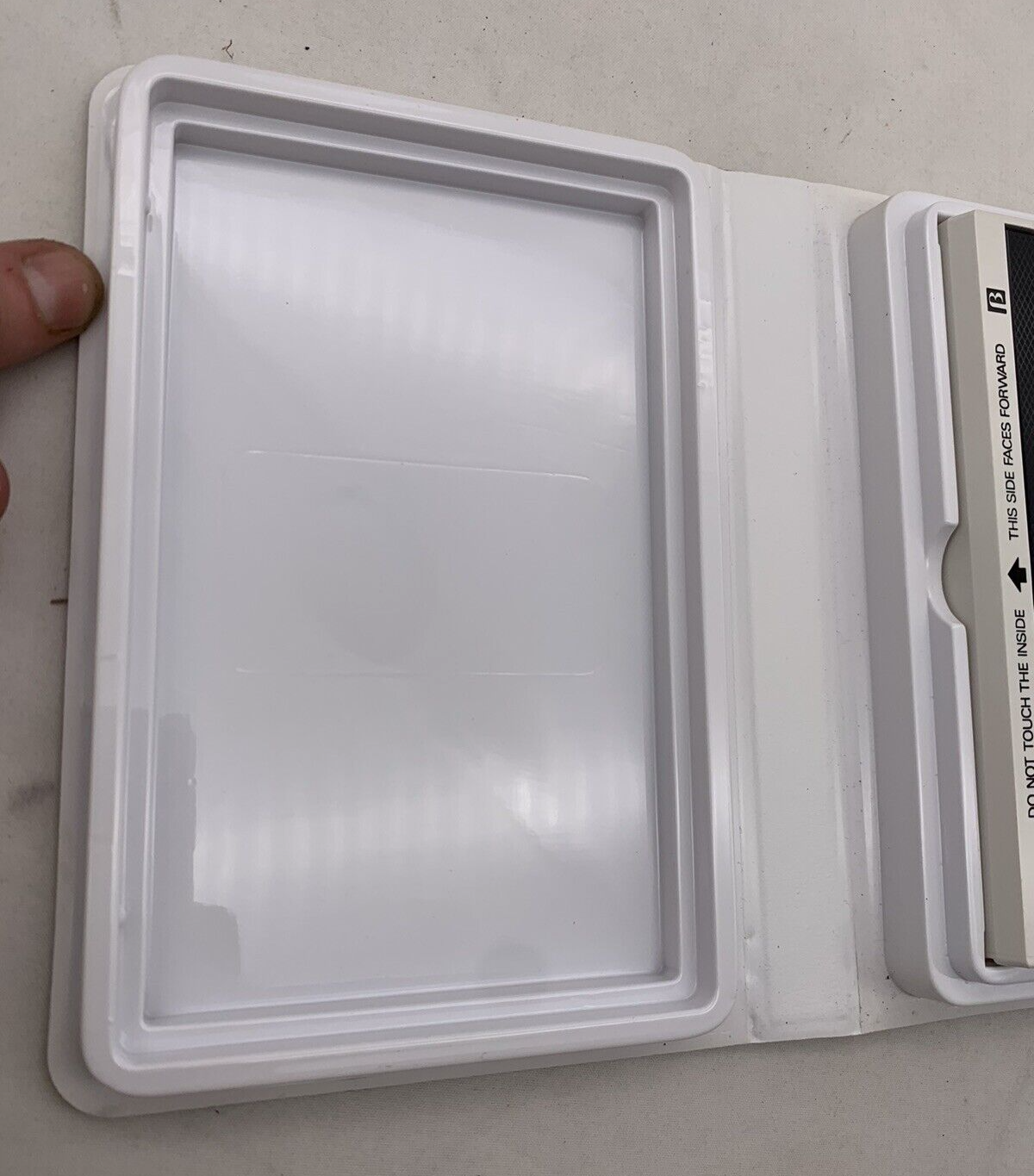 Swiss Family Robinson (Betamax, 1985) - Disney Clamshell Beta Tape