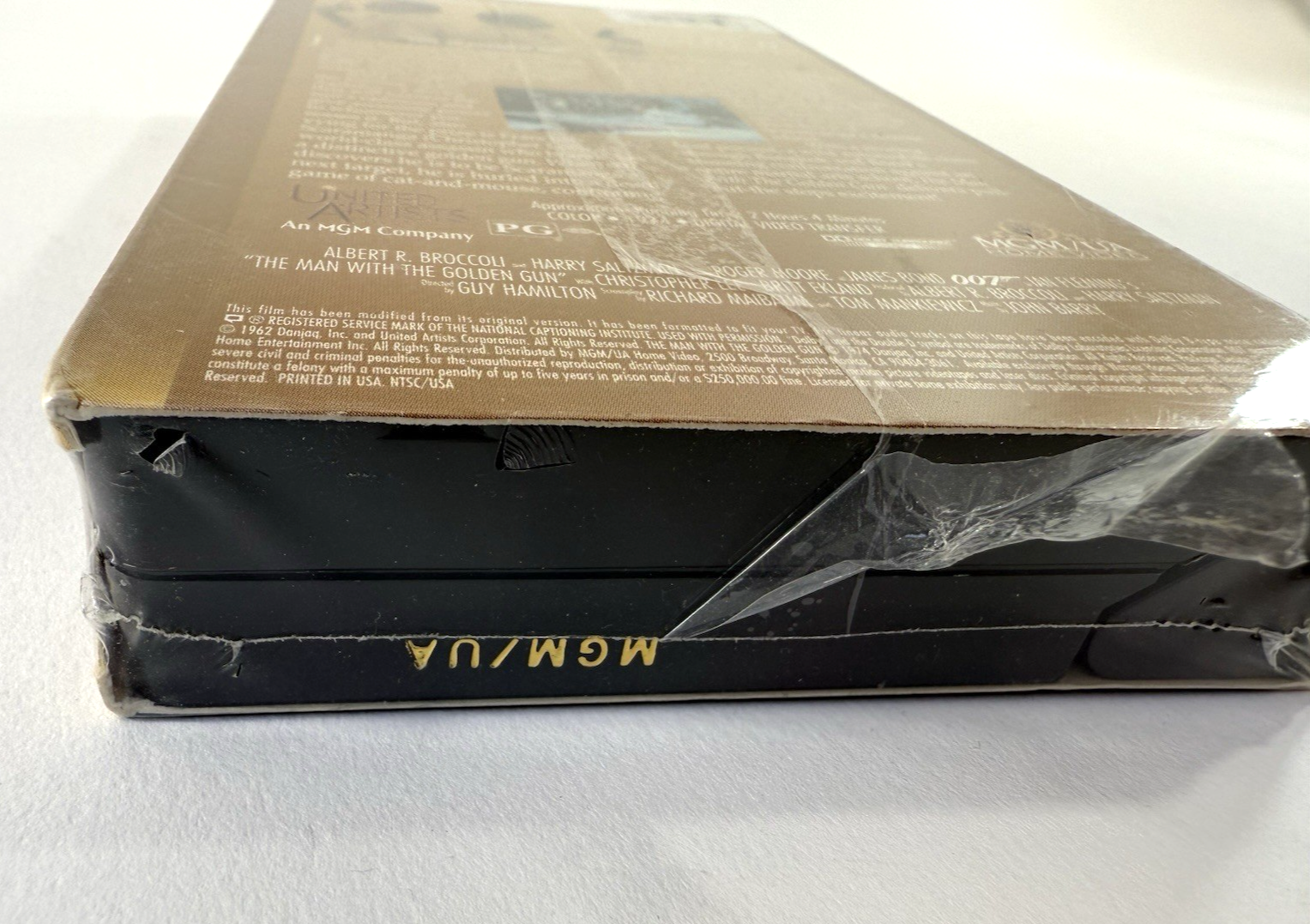 The Man with the Golden Gun (VHS, 1996) New, Factory Sealed Roger Moore Film