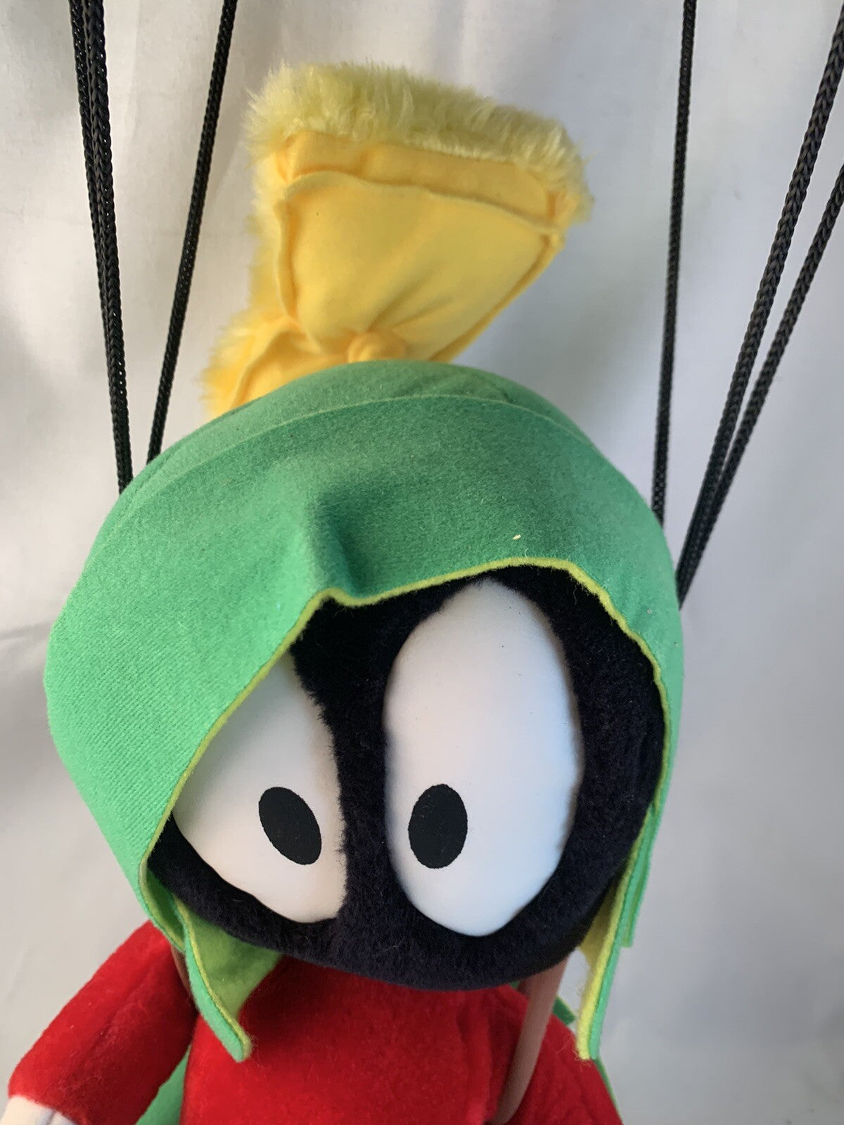 Looney Tunes 2001 Marvin The Martian with Parachute Large Six Flags Plush