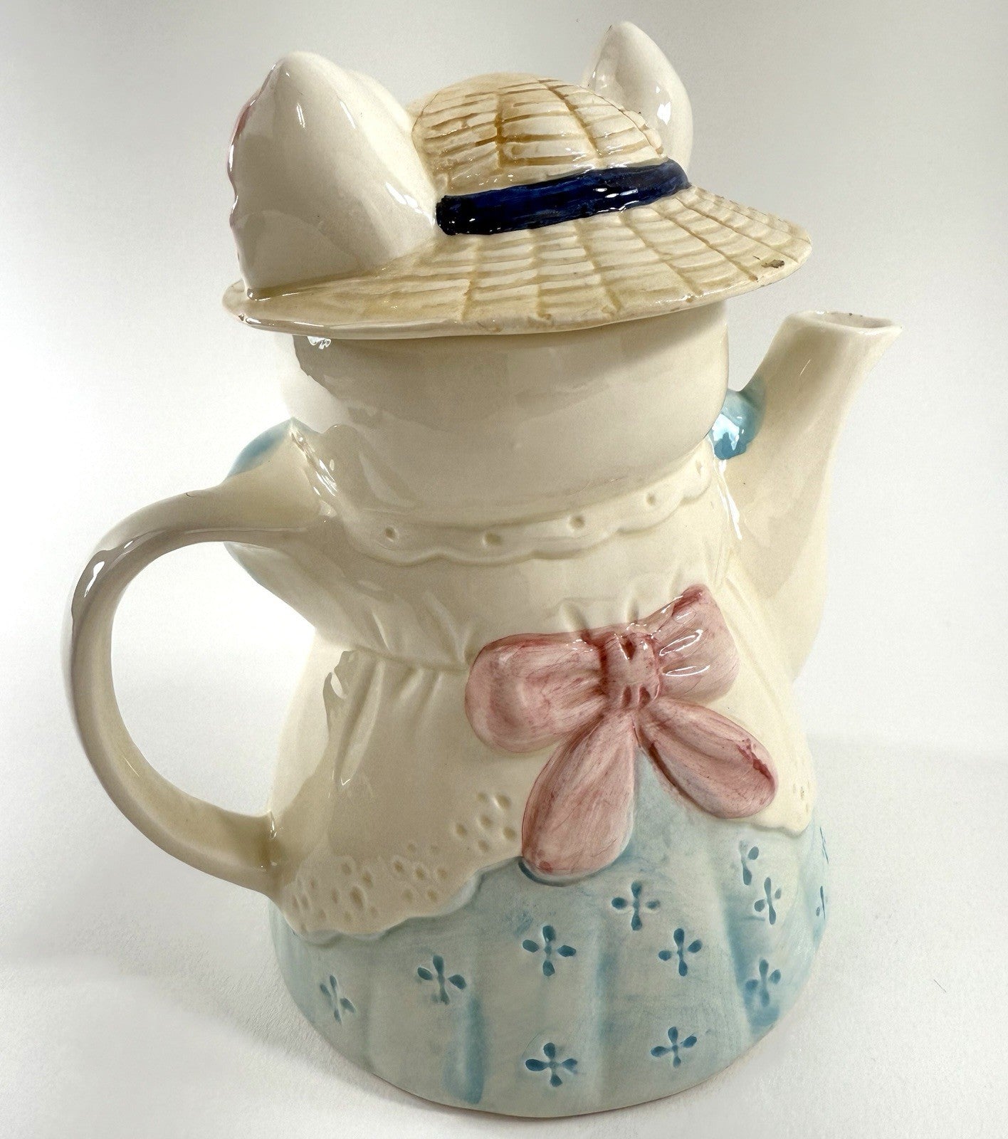 OCI Omnibus 1990s Miss Garden Pig Ceramic Decorative Teapot