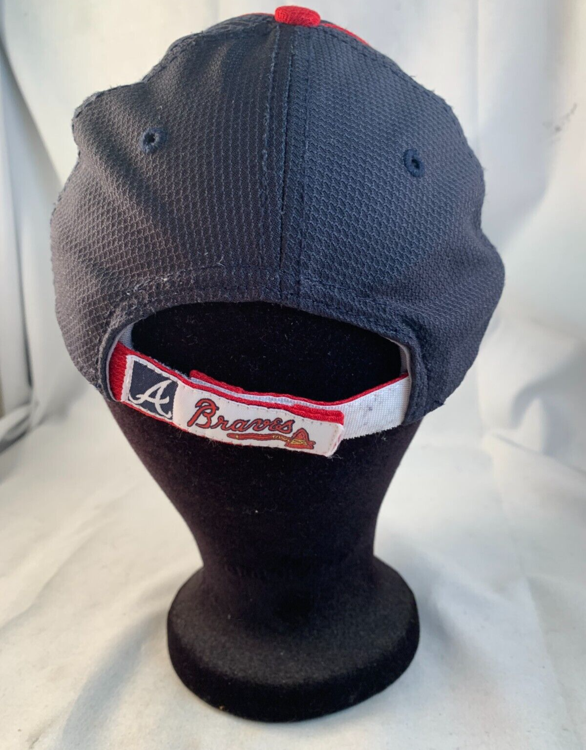 New Era 2014 Atlanta Braves Youth Size 9Forty Red/Navy Blue Mesh Adjustable Hat