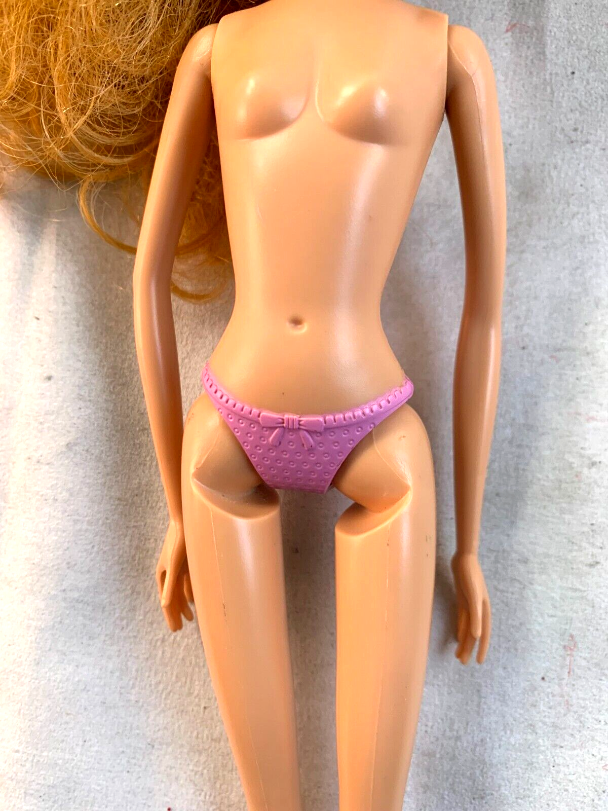 Jakks Pacific Viacom Winx Club 2012 Flora 11.5" Nature Fairy Doll - No Wings