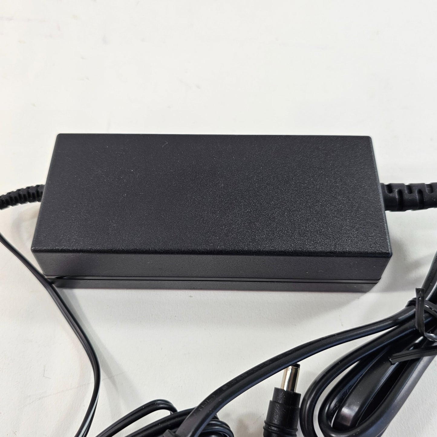 Delta Electronics ADP-36KRA 12V 2.67A AC/DC Adapter - Tested and Working