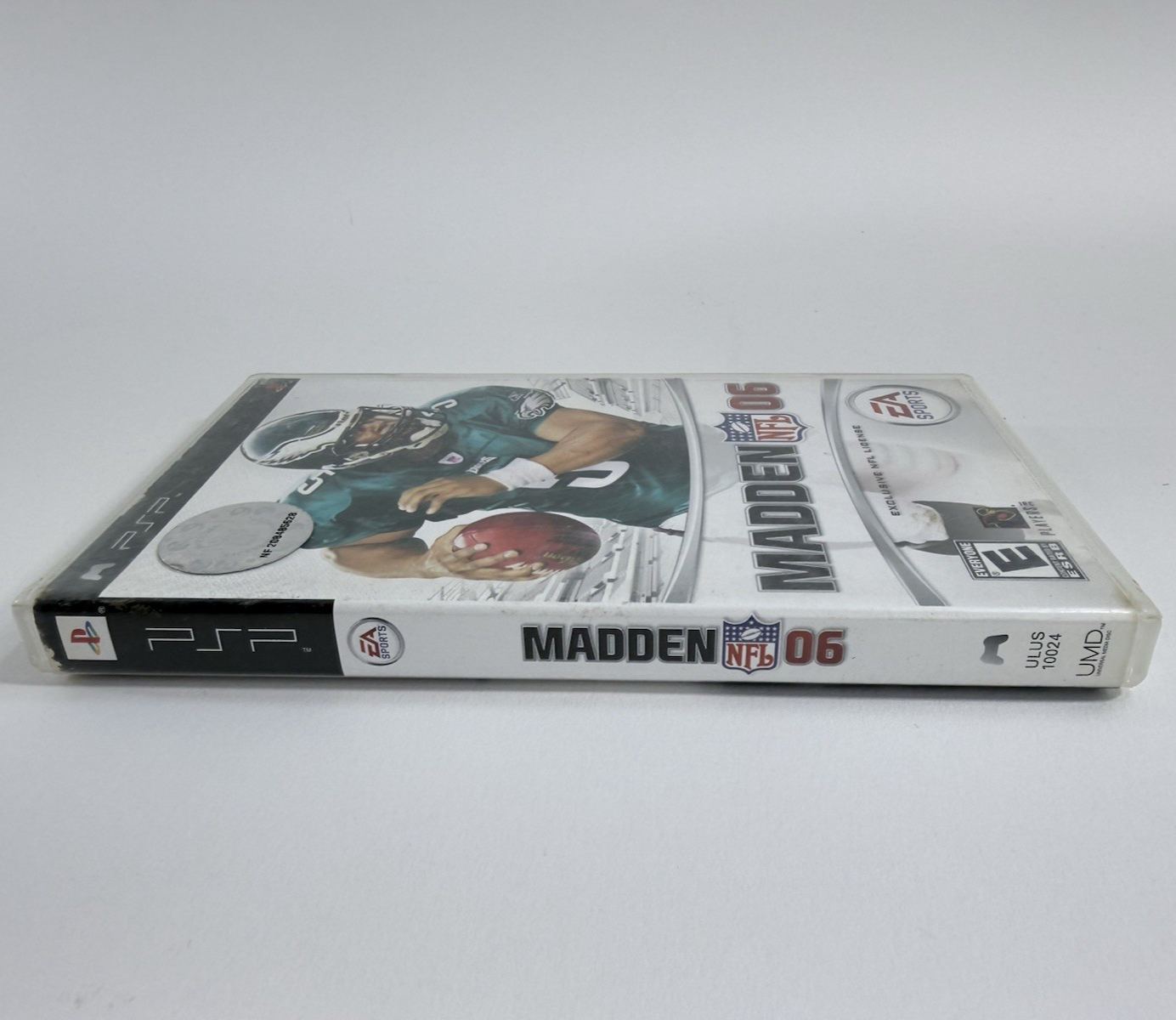Madden NFL 06 (Sony PSP, 2005) Game And Case - Tested and Working