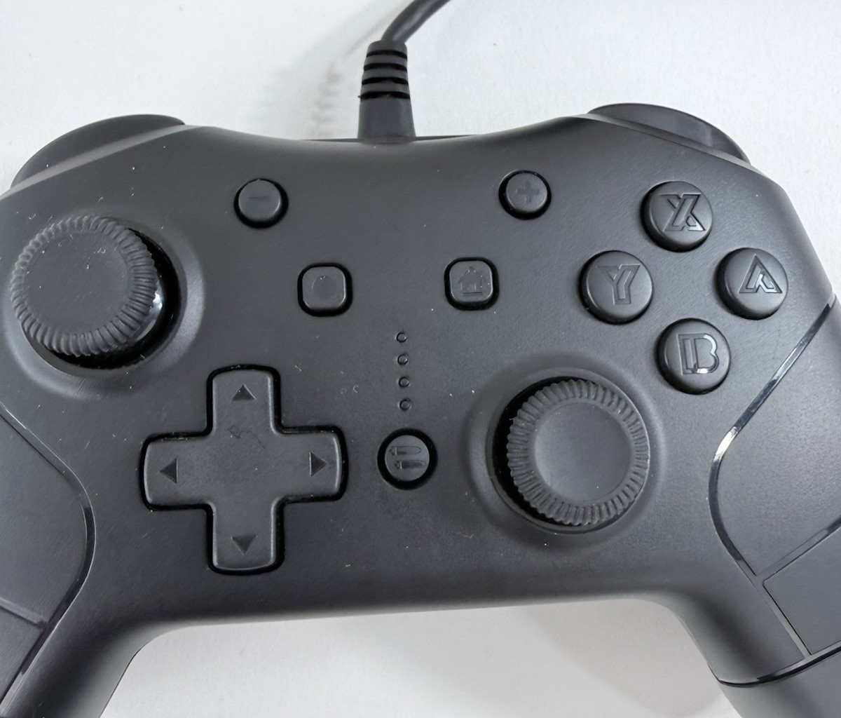ONN. Wired Black Gaming Controller for Nintendo Switch - Tested and Working