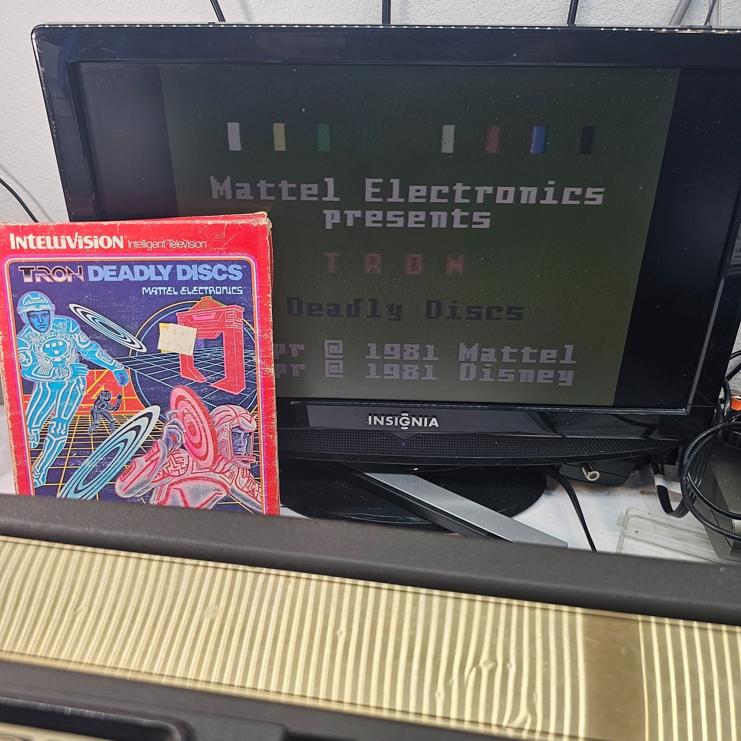 Tron Deadly Discs (Intellivision, 1982) Game Box Manual Overlay - Tested