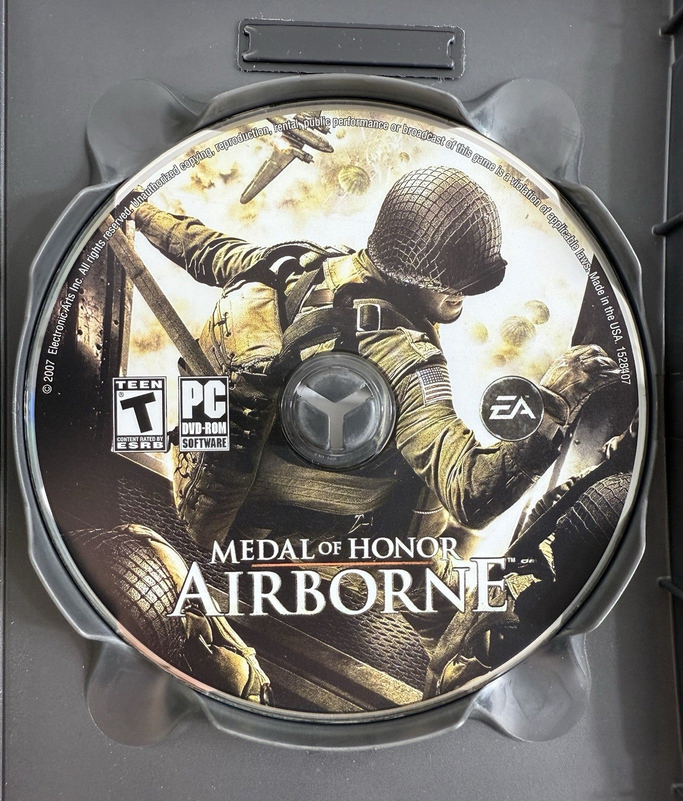 Medal of Honor: Airborne (PC DVD, 2007) Game, Case, Manual, and Insert