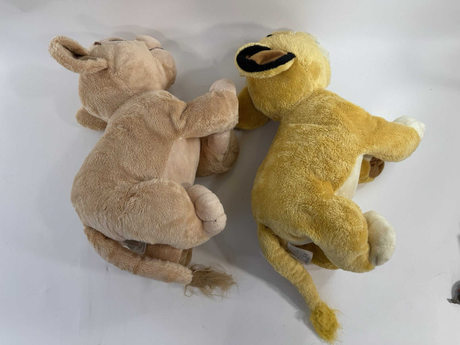 Disney Store 2011 The Lion King 14" Simba and Nala Plush Set