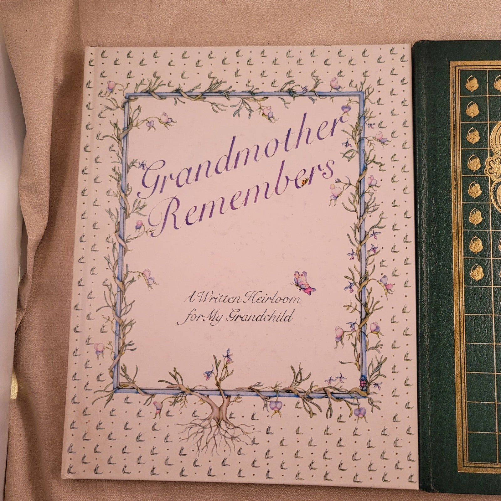 Grandmother Remembers: A Written Heirloom for My Grandchild Scrapbook Diary
