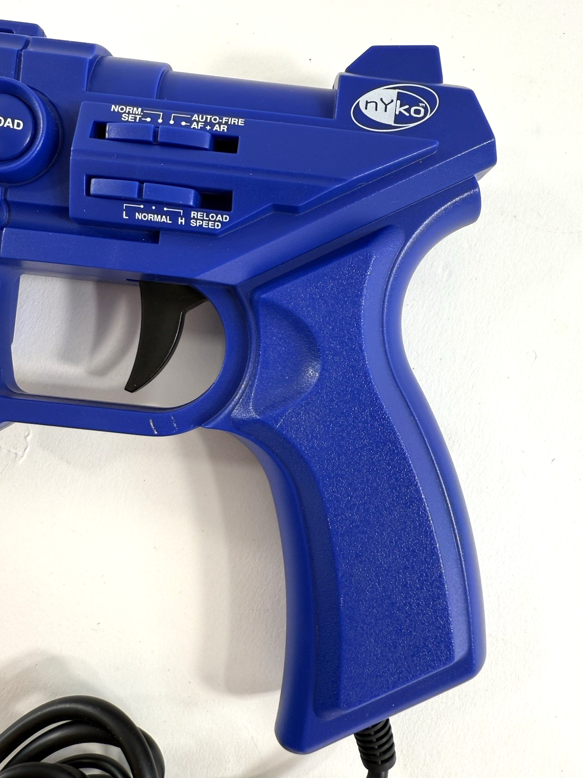 Nyko Super Cobra Blue Light Gun PS-80040-E09 for PS1/PS2 - Tested and Working