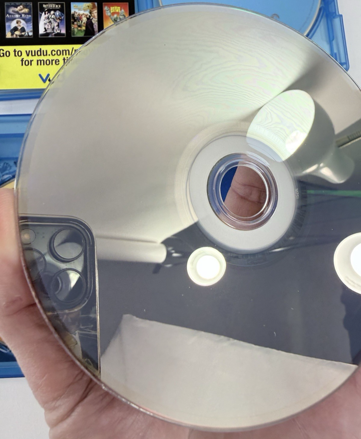 Secret Life of Pets (7 Blu-ray Family Films) Hugo, Golden Compass, Frozen +3