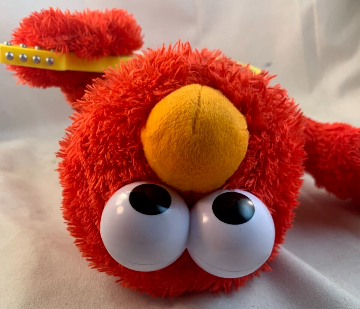 Hasbro 2020 Rock & Rhyme Elmo Singing & Talking Plush - Tested and Working