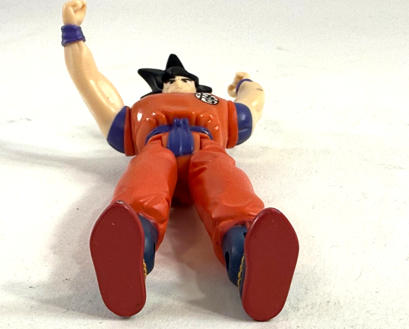 Irwin Toys 2001 Dragon Ball Z The Saga Continues 5" Goku Figure
