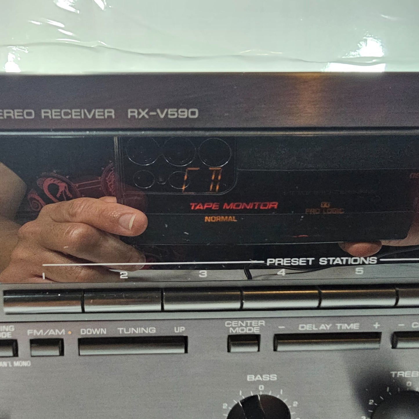 Yamaha RX-V590 RDS Audio Video 5.1 Natural Sound Surround Sound AV Receiver