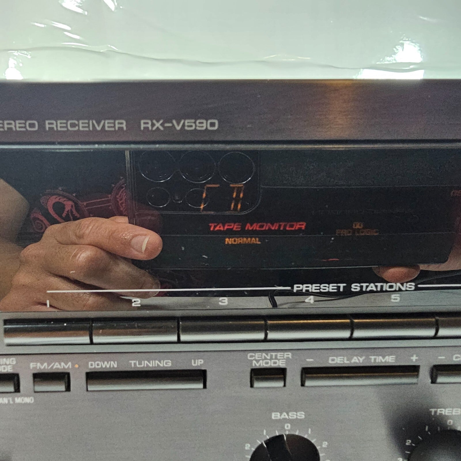 Yamaha RX-V590 RDS Audio Video 5.1 Natural Sound Surround Sound AV Receiver