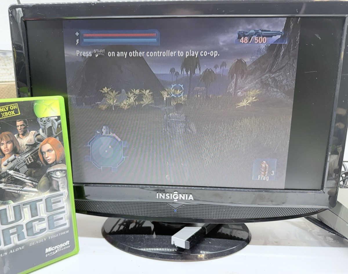 Brute Force (Microsoft Xbox, 2003) Game Case & Manual - Tested and Working