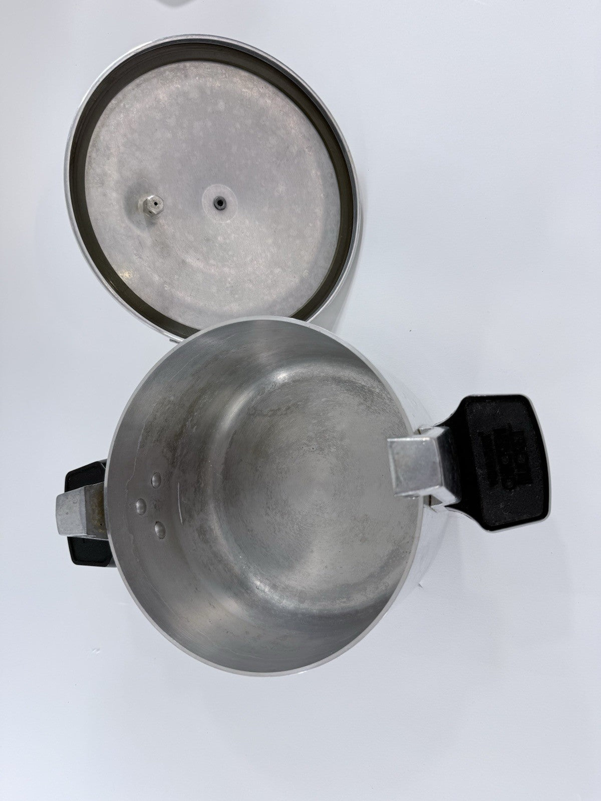 Wear-Ever Chicken Bucket 4 Qt, 3.8L Stove-Top Pressure Cooker Fryer Model 90024