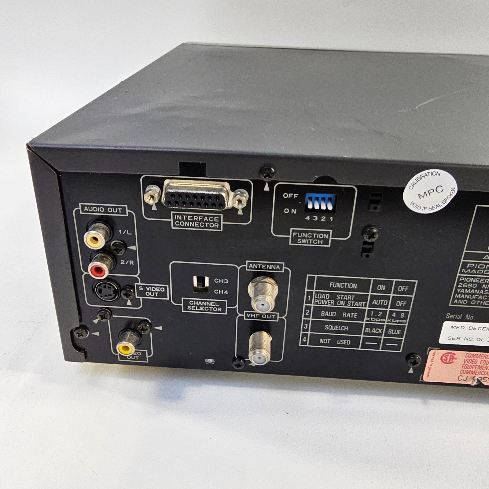 Pioneer CDV LB2 Player CLD-V2600 Laserdisc Player - Tested - For Parts - Read