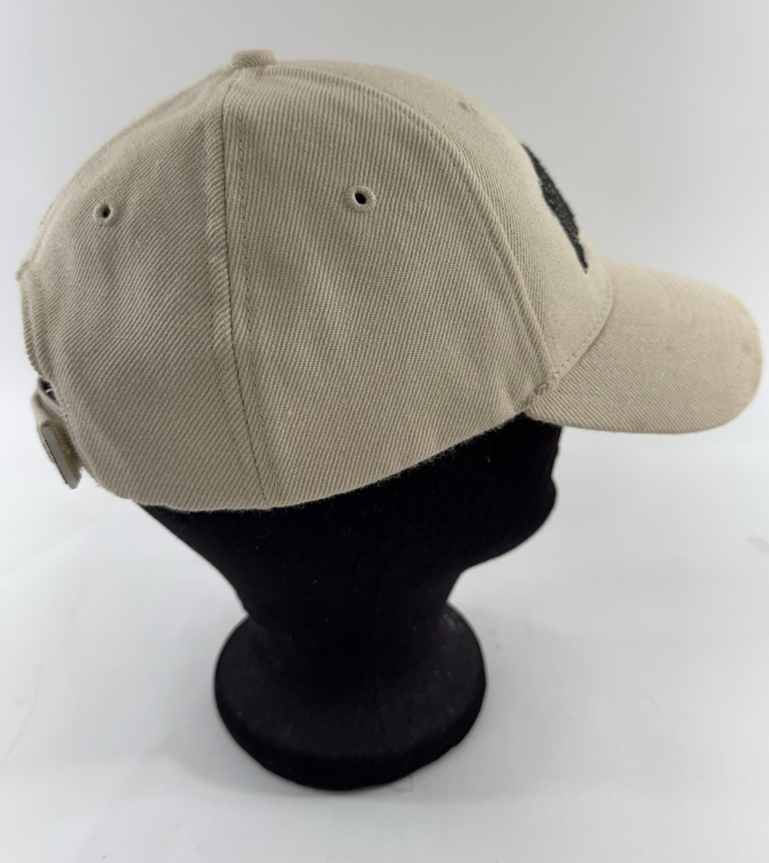 Nike Classic Embroidered Heritage 86 209430-168 Strapback Adjustable Hat - Khaki