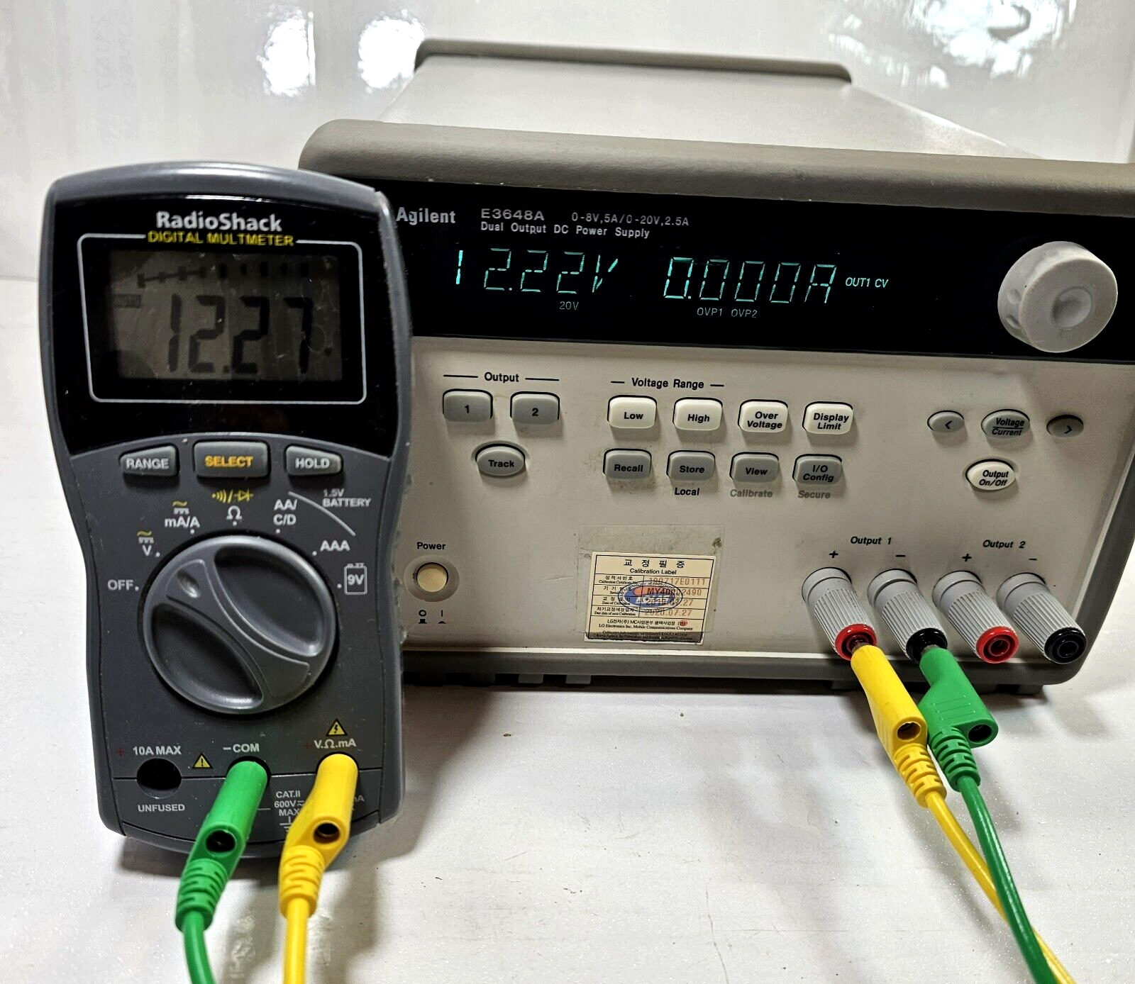 Agilent E3648A Dual Output DC Power Supply 0-8V,5A/0-20V,2.5A - Tested - 2490