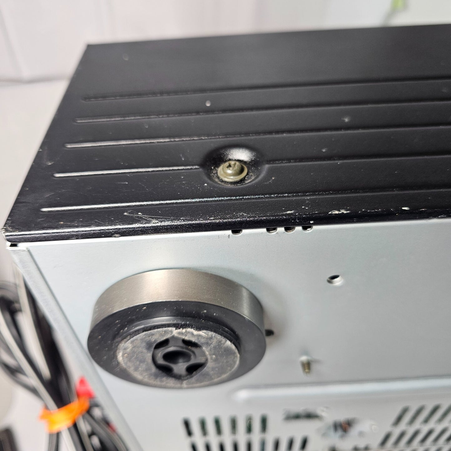 Yamaha RX-V590 RDS Audio Video 5.1 Natural Sound Surround Sound AV Receiver