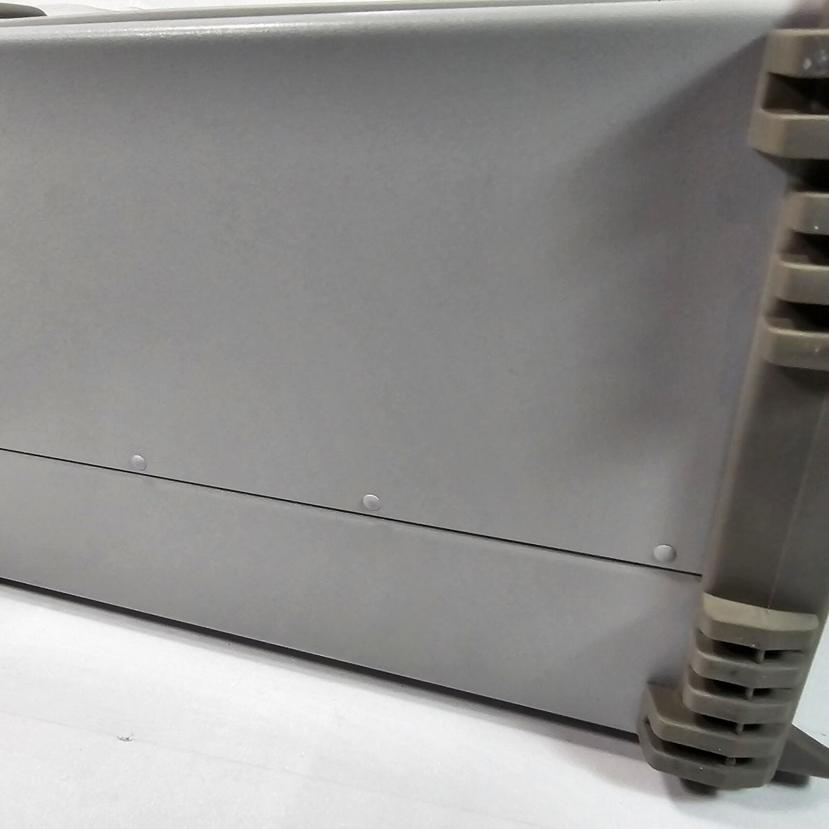 Agilent E3648A Dual Output DC Power Supply 0-8V,5A/0-20V,2.5A - Tested - 4386