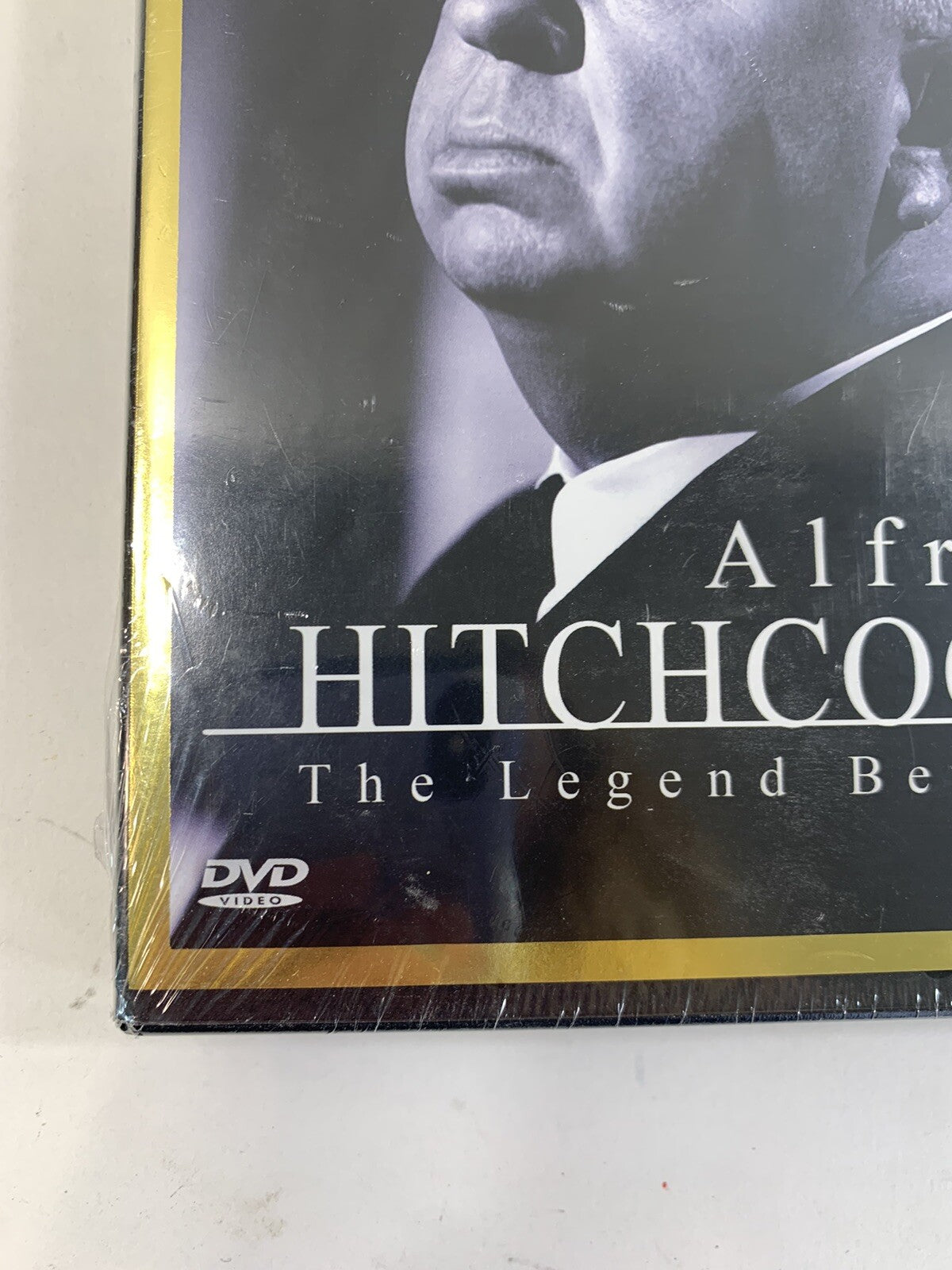 Alfred Hitchcock: The Legend Begins - 20 Film Set (DVD, 2007, 4-Disc Set) New