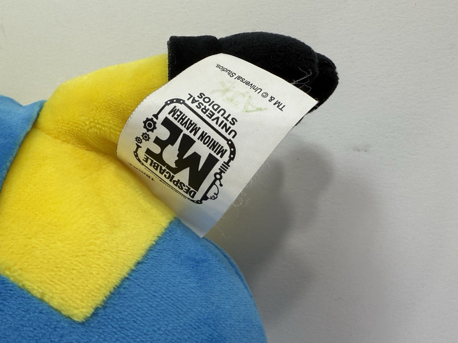 Universal Studios Despicable Me Minion Mayhem 9” Bob Plush