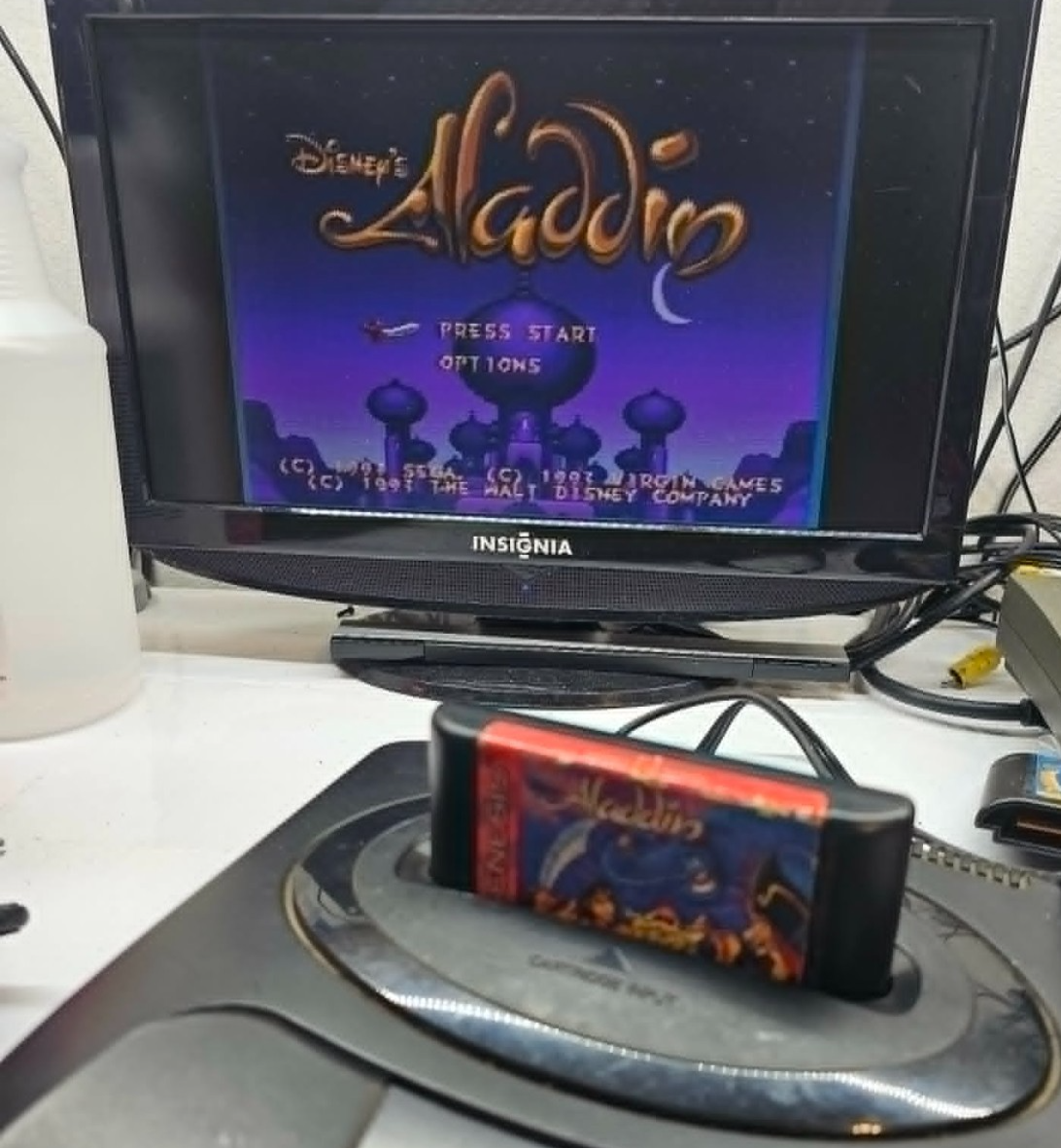 Disney's Aladdin (Sega Genesis, 1993) Game Cartridge - Tested and Working