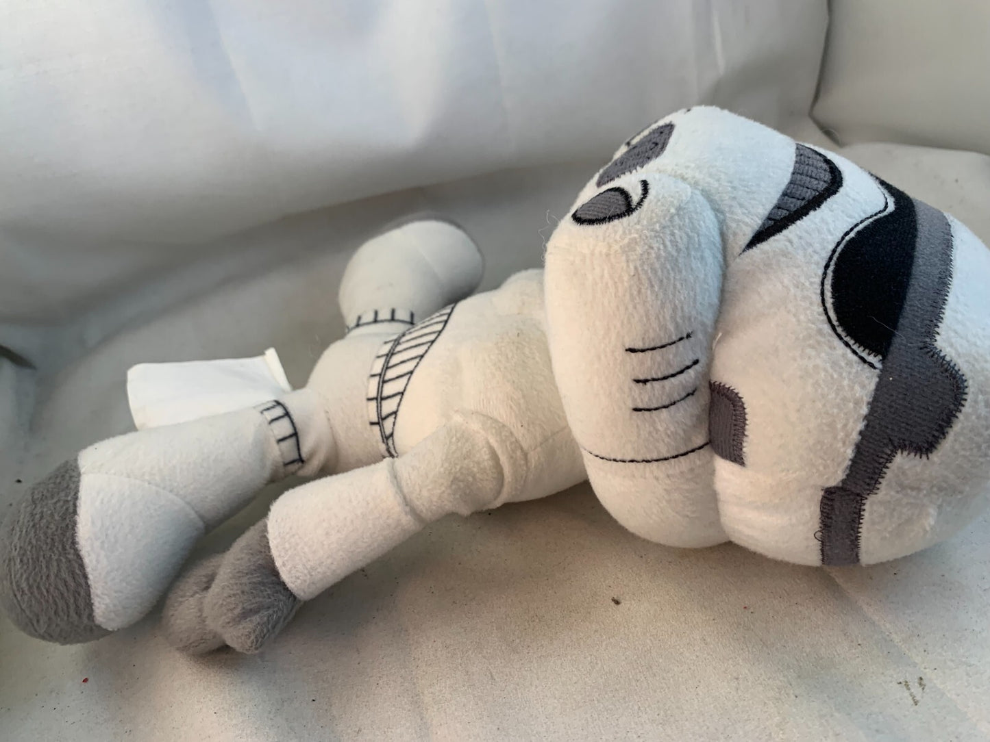 2015 STAR WARS 13" Plush Stormtrooper  Northwest