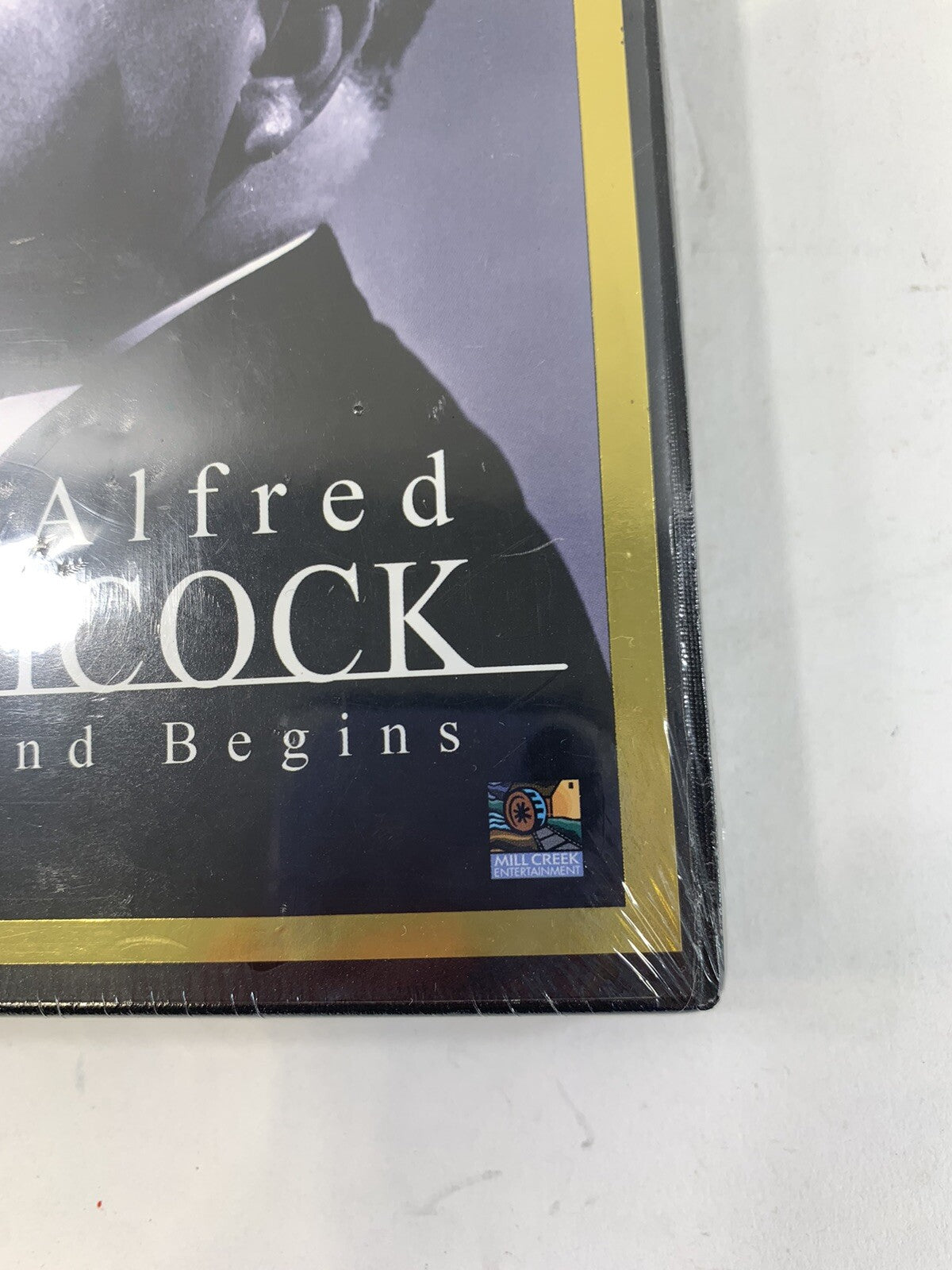 Alfred Hitchcock: The Legend Begins - 20 Film Set (DVD, 2007, 4-Disc Set) New