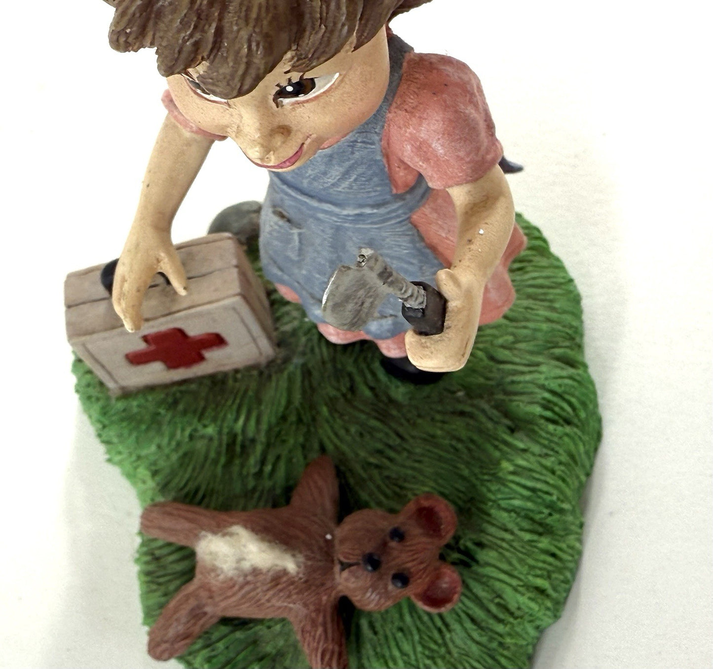 Brooklyn Bridge Collectibles 2004 Twiztid Tots "Amanda" Figurine 67/10000