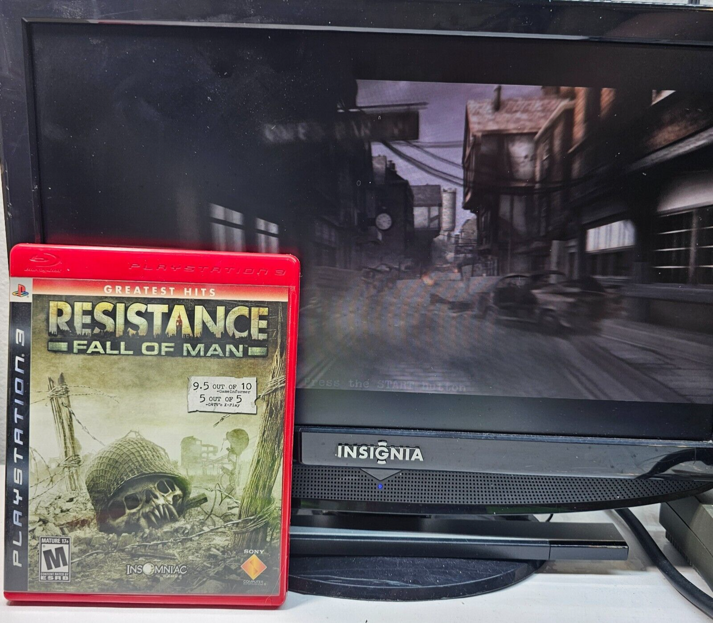 Resistance: Fall of Man (PlayStation 3, 2006) Game Case Manual Insert - Tested