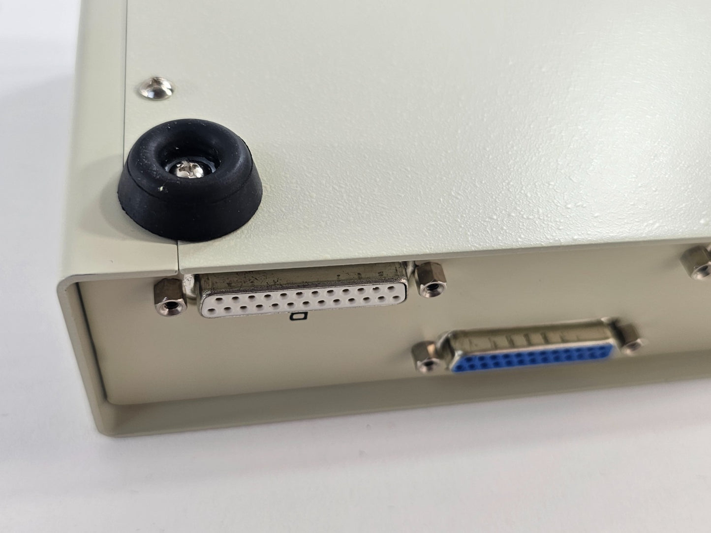 BusinessLand Manual DB-25 A/B Data Switch Box - Parallel Port Selector  - Tested