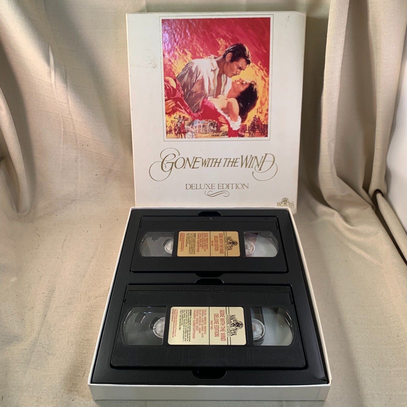 Gone With the Wind (VHS, 1990, 2-Tape Set, Deluxe Edition)