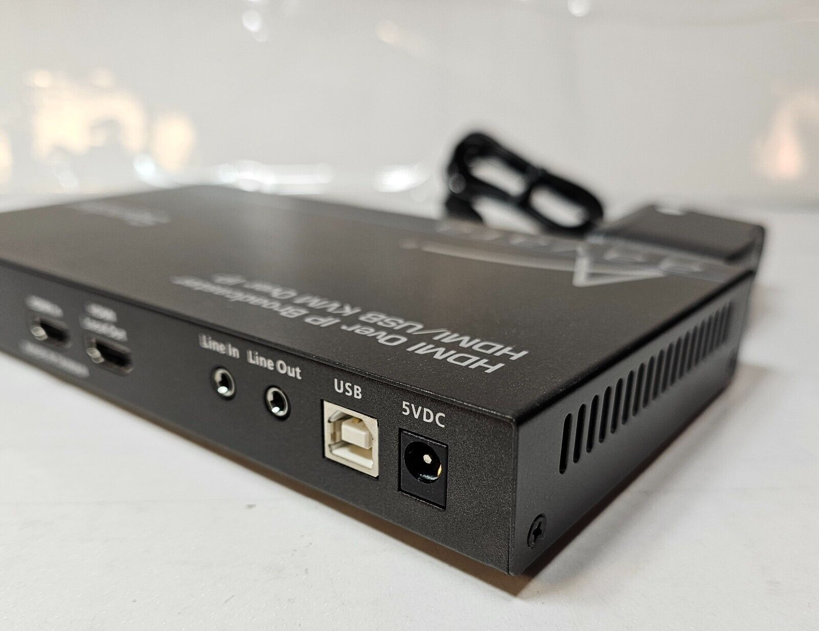 Aavara Sender PB7000-SE HDMI Over IP Broadcaster HDMI/USB KVM no AC-adapter req.