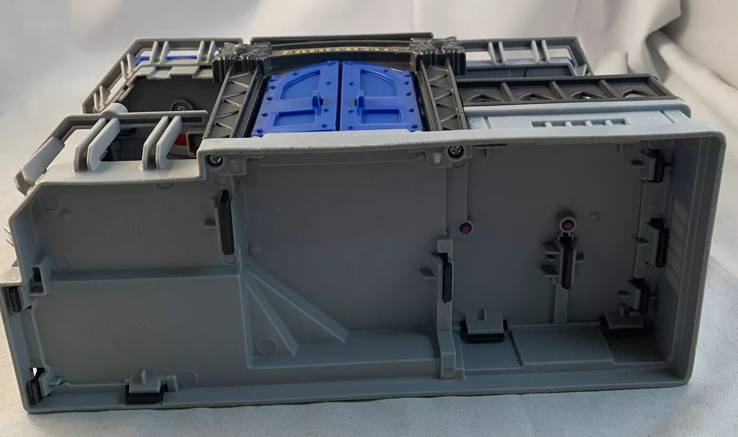 Imaginext 2012 Batman Gotham City Jail Playset DC Super Friends by Fisher Price