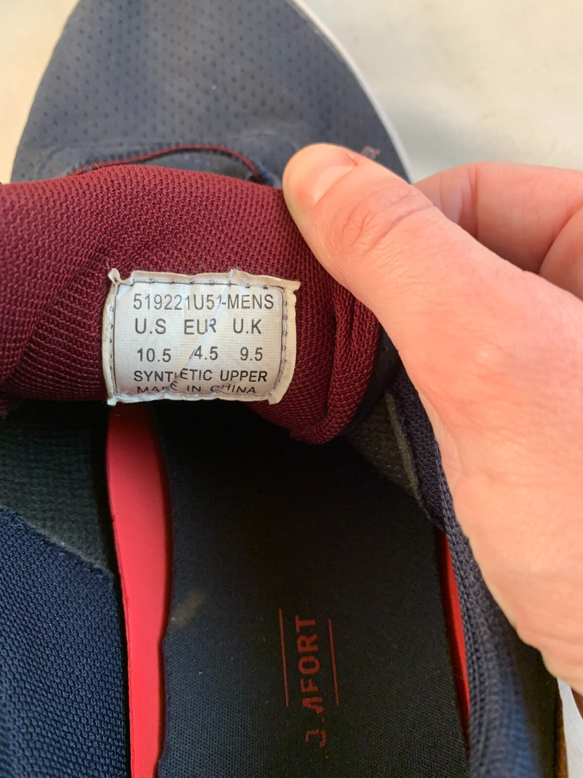 Levi's Performance Men's Beaumont Navy/Burgundy Comfort Insole Sneaker Shoes