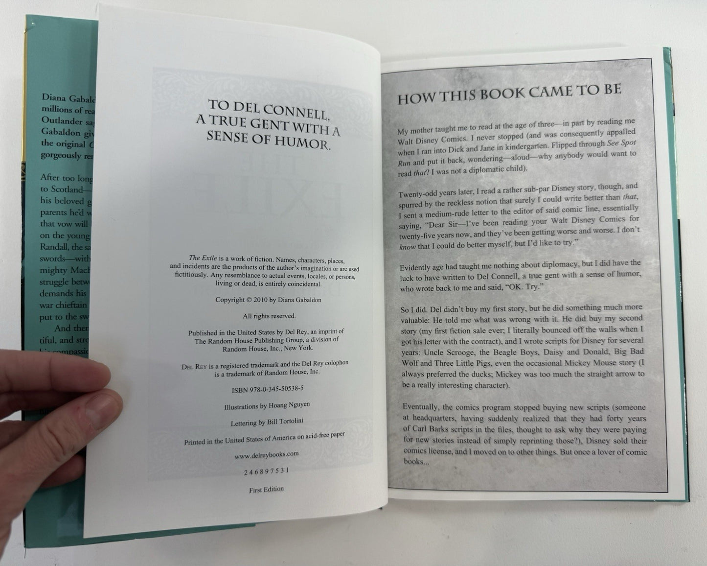 Outlander 8 Book Series, Graphic Novel, Outlandish Companion By Diana Galbadon