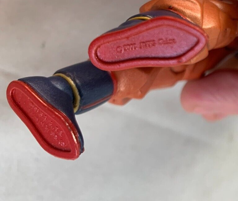 Jakks Pacific 2003 5.5" Battle Damaged Mystic Gohan Action Figure