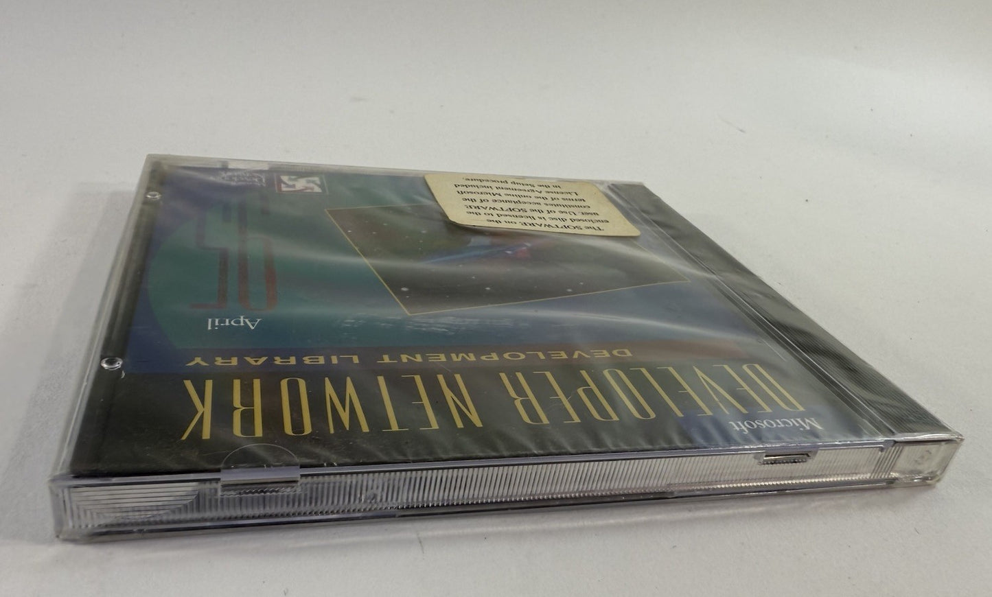 Microsoft Developer Network Development Library April 1995 - Sealed with Key