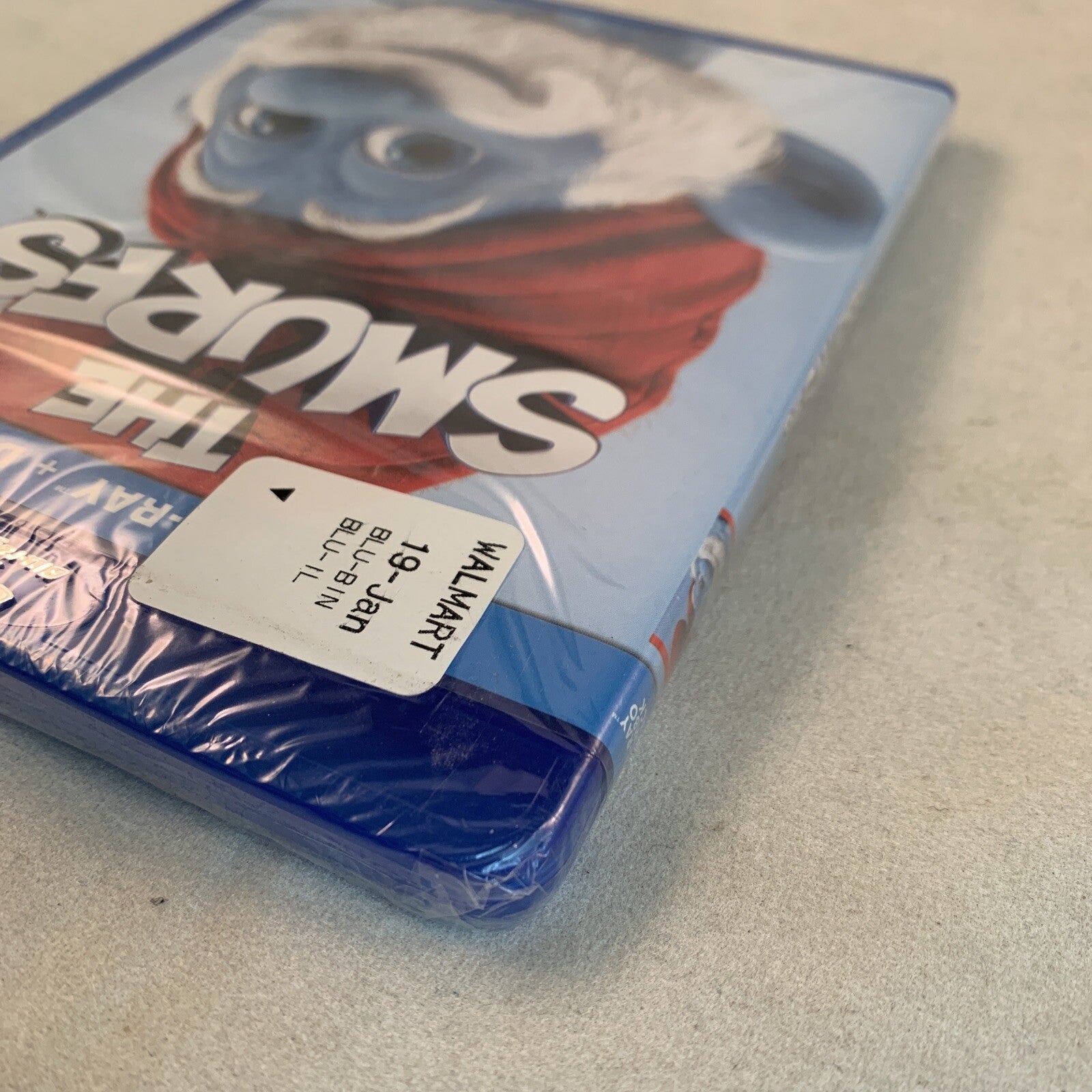 The Smurfs (Blu-ray/DVD Combo Pack) New, Factory Sealed